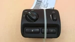 8691746 Headlight Switch (dash Mtd) Volvo 80 Series 04. Fixed Price $43.55.